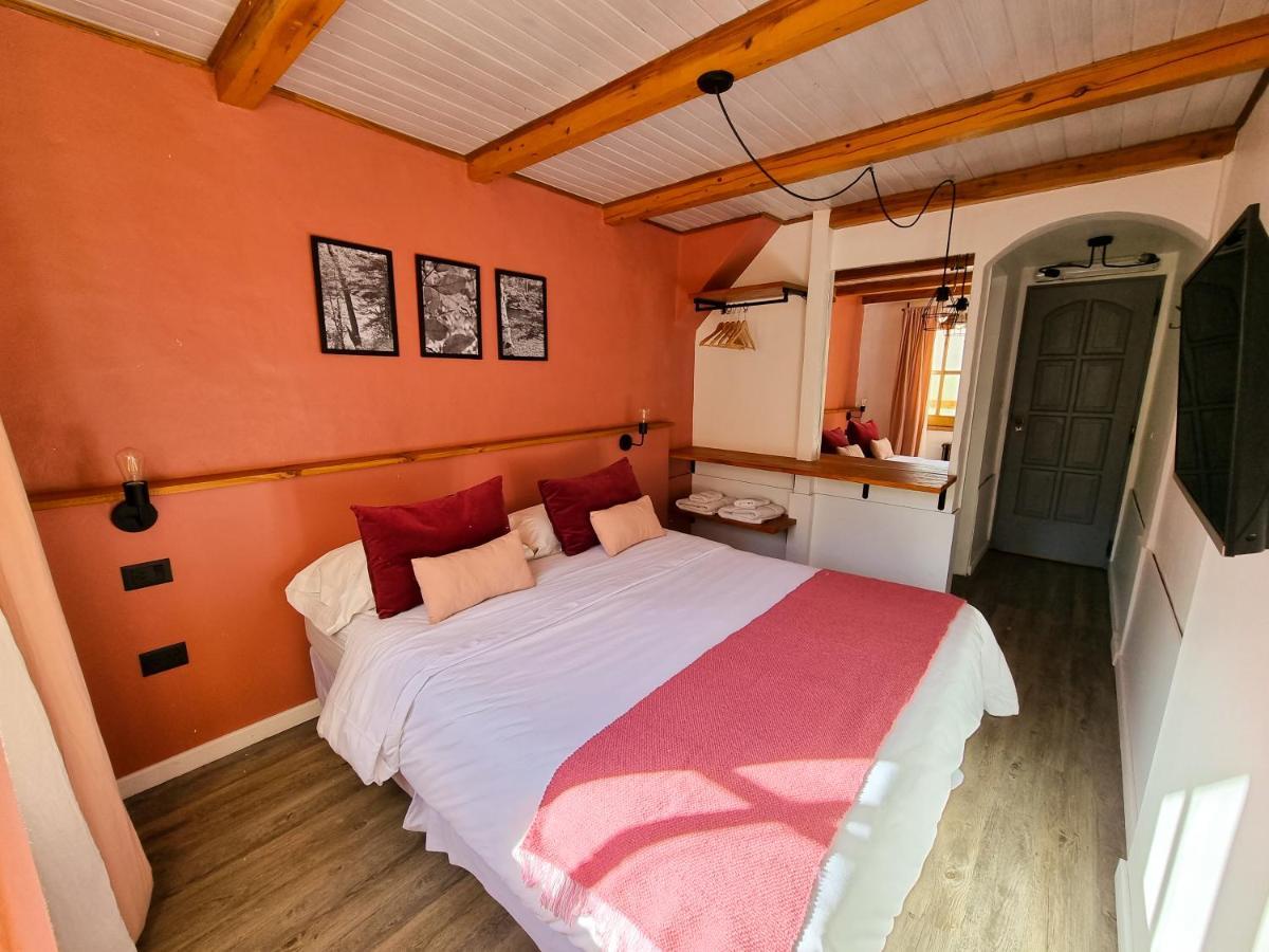 Hosteria Las Lucarnas San Martín de los Andes Esterno foto